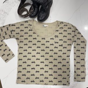 2/$20 - Volcom long sleeve shirt